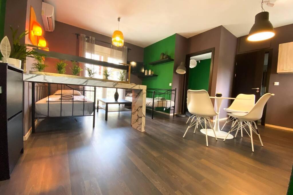 Apartment With View *